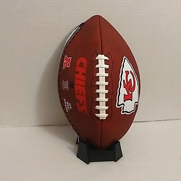 LIMITED EDITION HANDMADE KANSAS CITY CHIEFS Crossbody Football UNISEX Bags ๐๐ - Picture 6 of 16